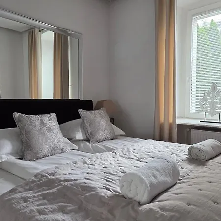 Perfect Stay - 