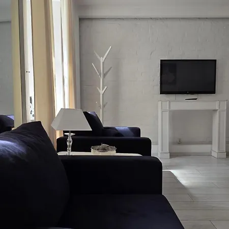 Perfect Stay - 